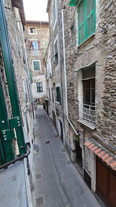 Car.Lo. Casa Vacanze Dolceacqua Luaran gambar