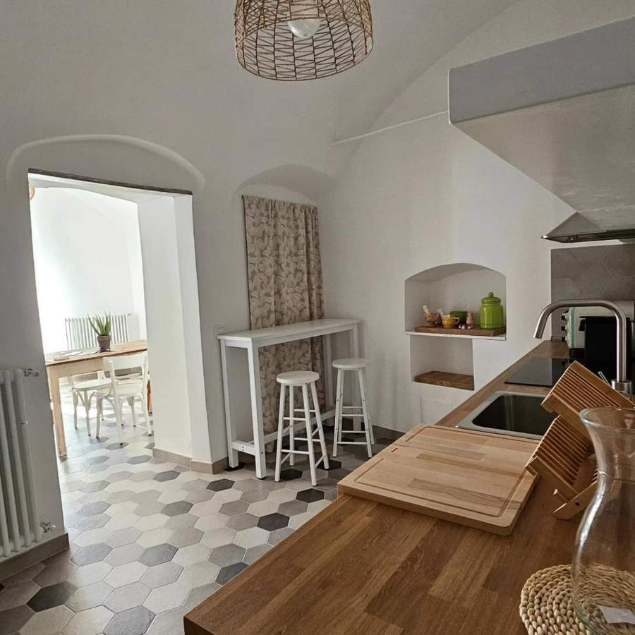 Car.Lo. Casa Vacanze Dolceacqua Luaran gambar